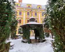 Wirydarz w budynku Wydziału Filologicznego przy pl. Nankiera